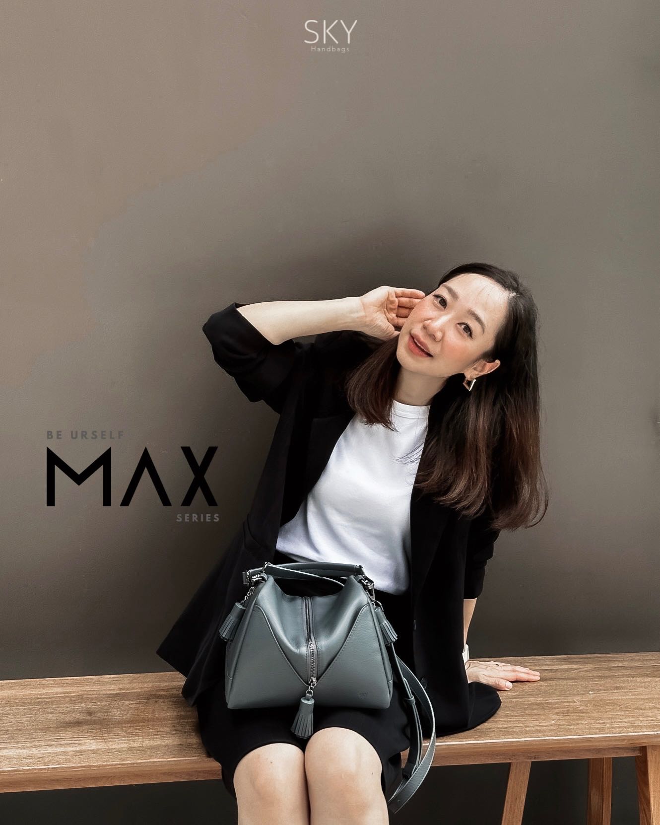 BeUrSelf Max: Dim-Gray (Base 24 cm)