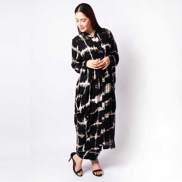 Marada Long Sleeve Dress 02