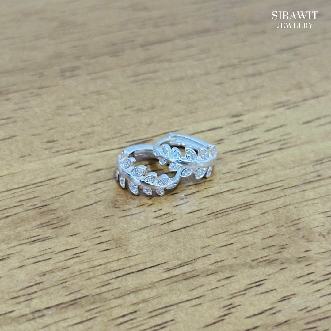 ต่างหูใบมะกอก