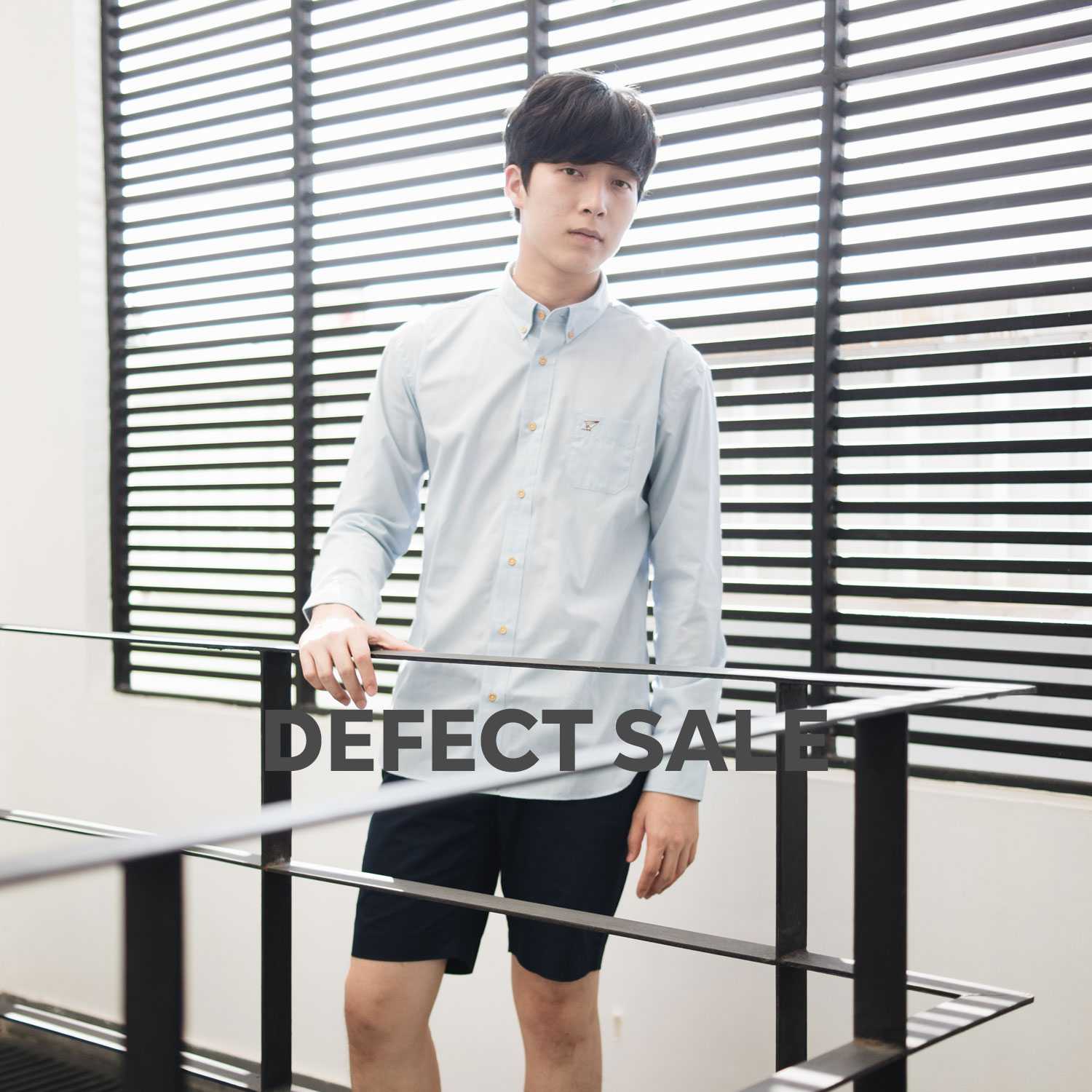 [สินค้ามีตำหนิ] Original เสื้อเชิ้ตชาย ปกกระดุม ทรงสลิม สีฟ้า origami plane (ไซส์ S)