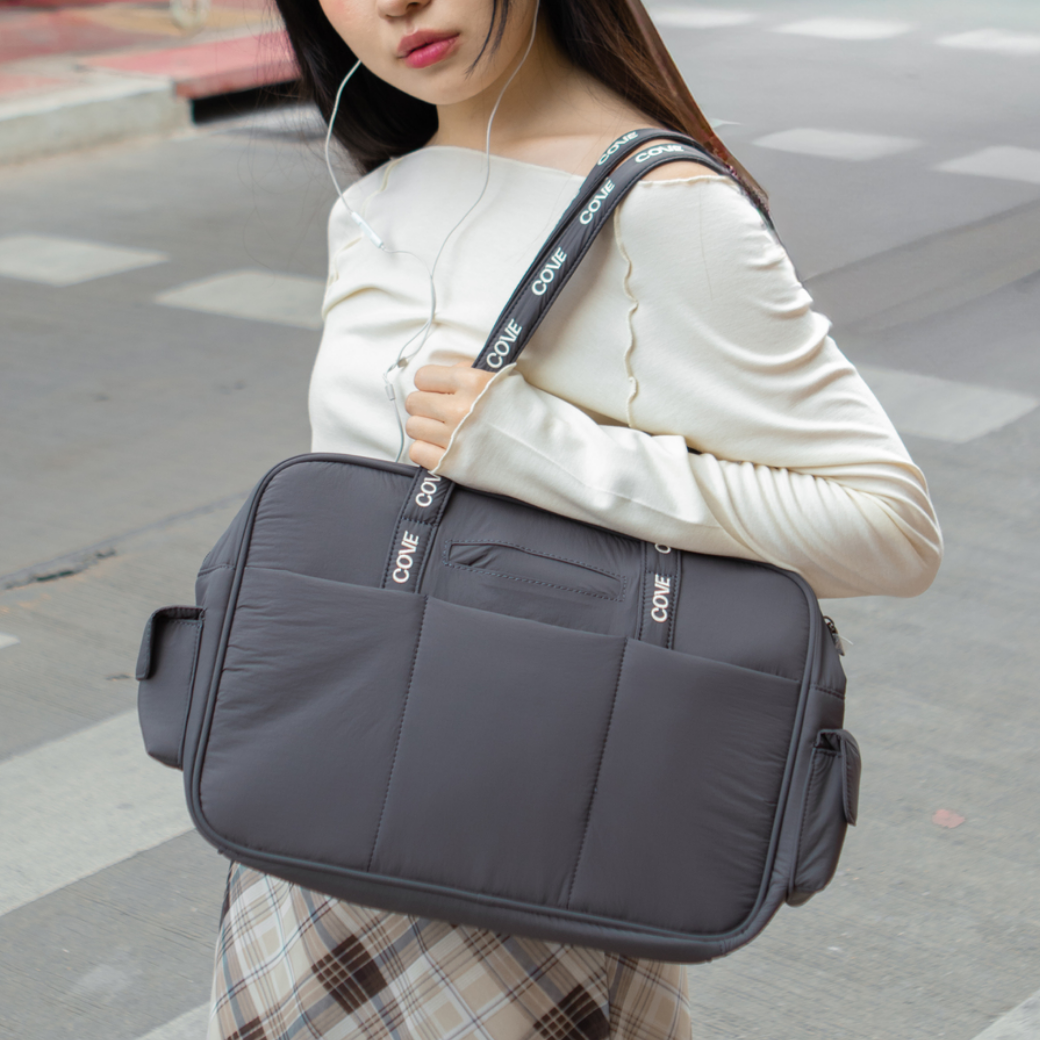 COVE Mailbox Laptop Tote กระเป๋าสะพายข้าง ใส่แลปท็อป 13 นิ้ว ผ้าไนลอน น้ำหนักเบา