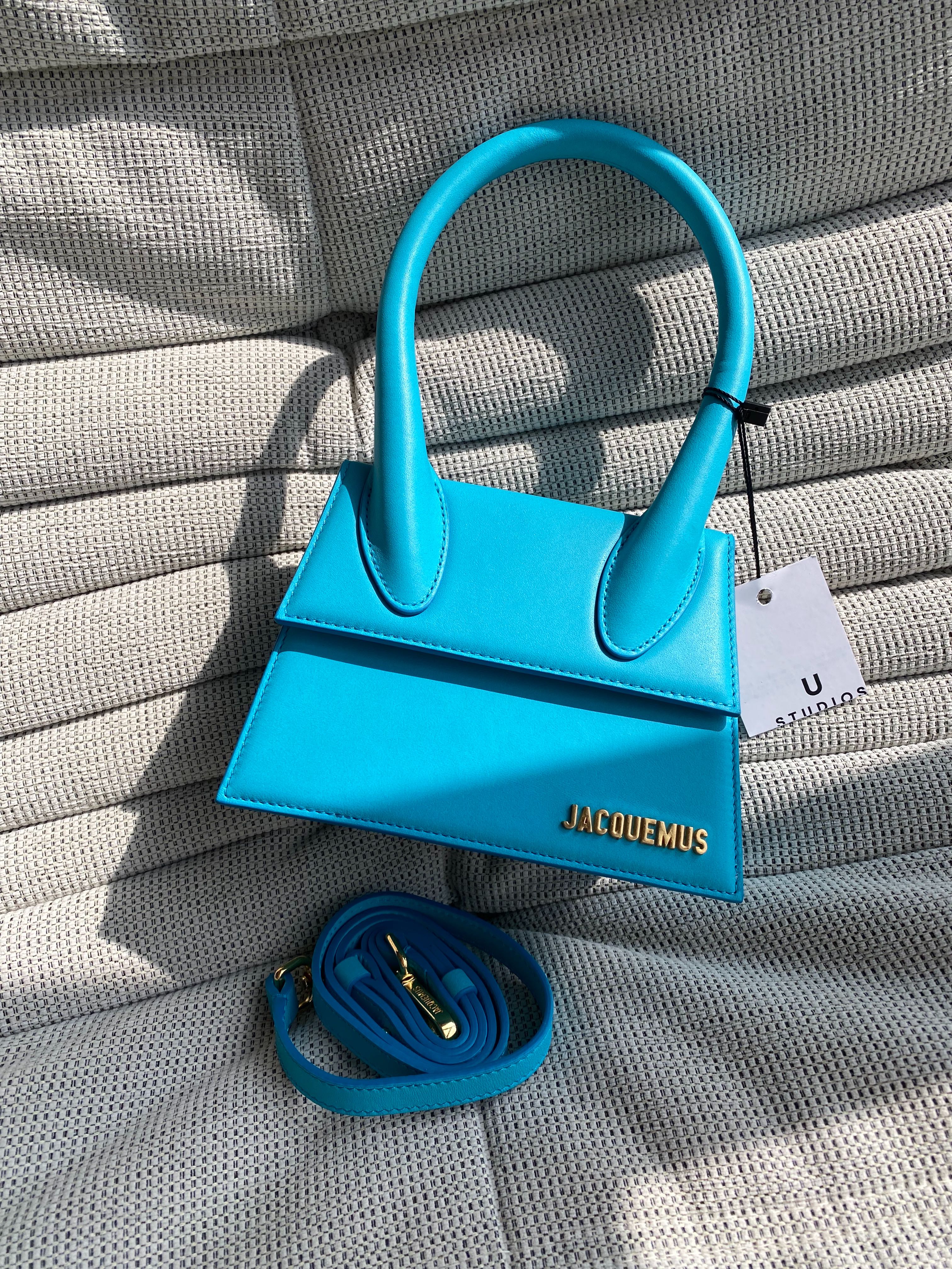Jacquemus Le Chiquito moyen