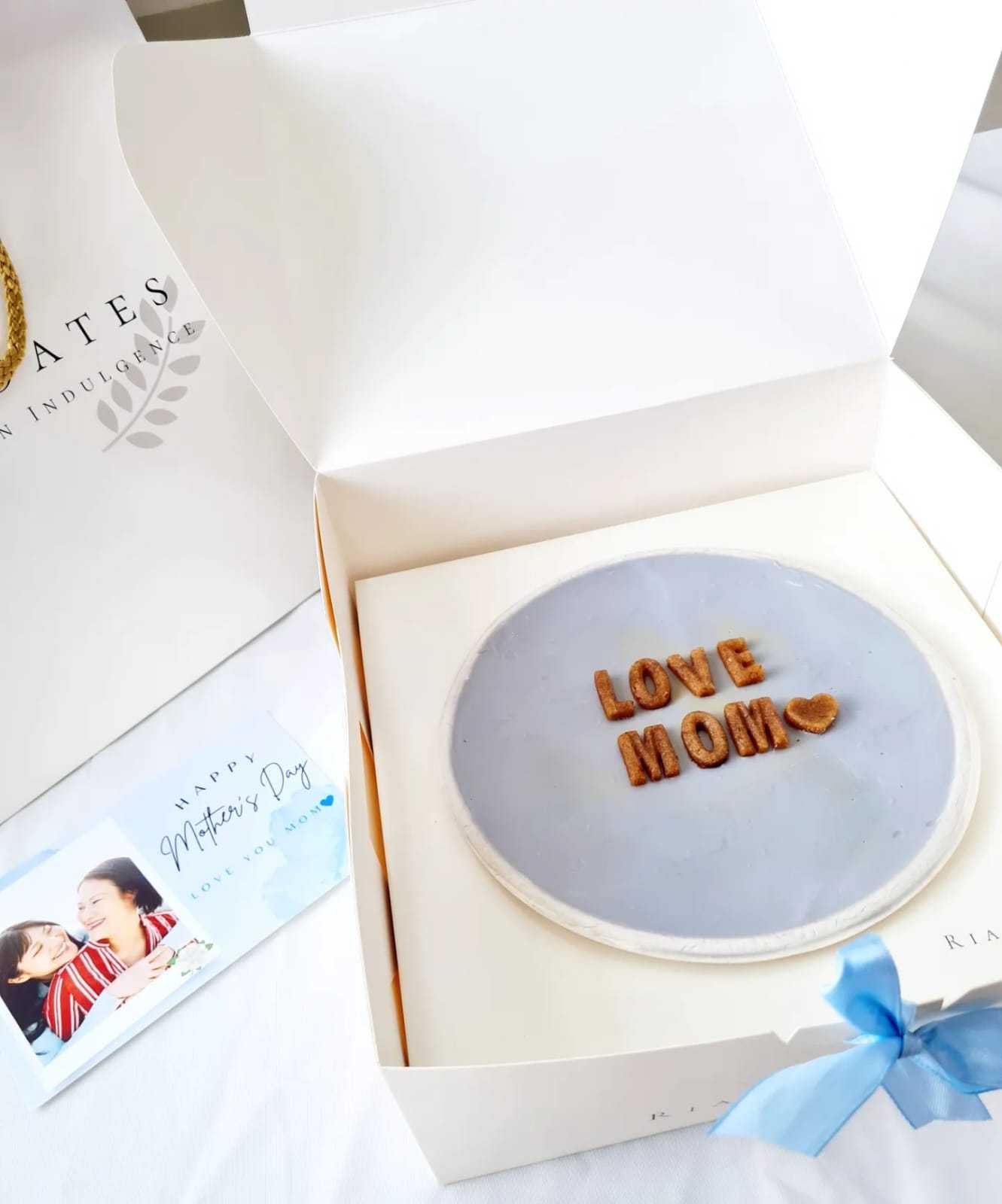 Mother's Day Special Mousse Cake