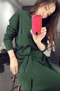ชุดไหมพรมแบบยาว สีเขียว
