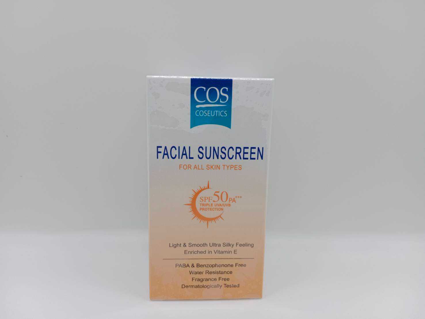 COS Facial Sunscreen For All Skin Types SPF50 PA+++ 20g