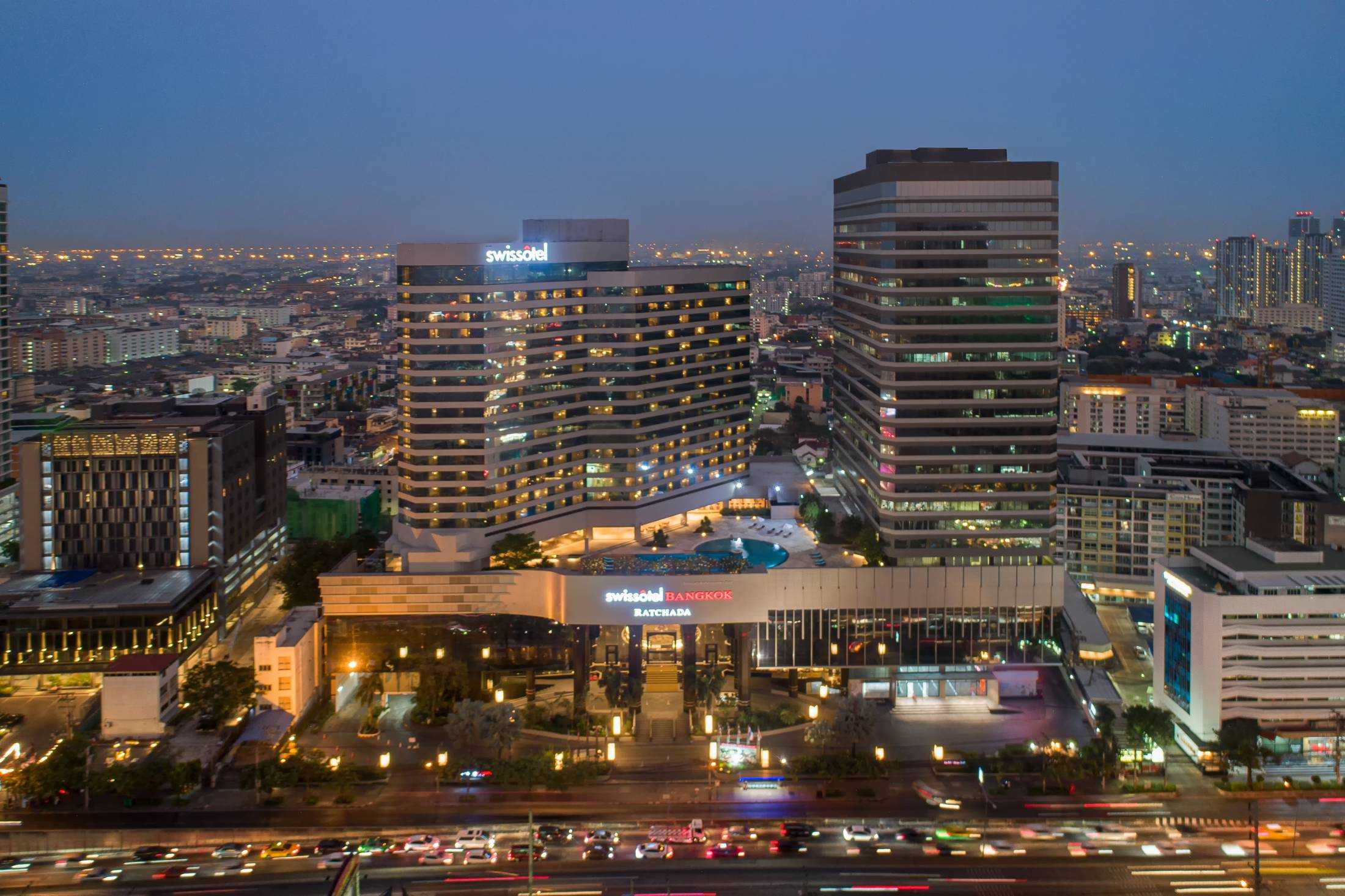 Swissotel Bangkok Ratchada รัชดา กรุงเทพ พร้อมอาหารเช้า 2 ท่าน