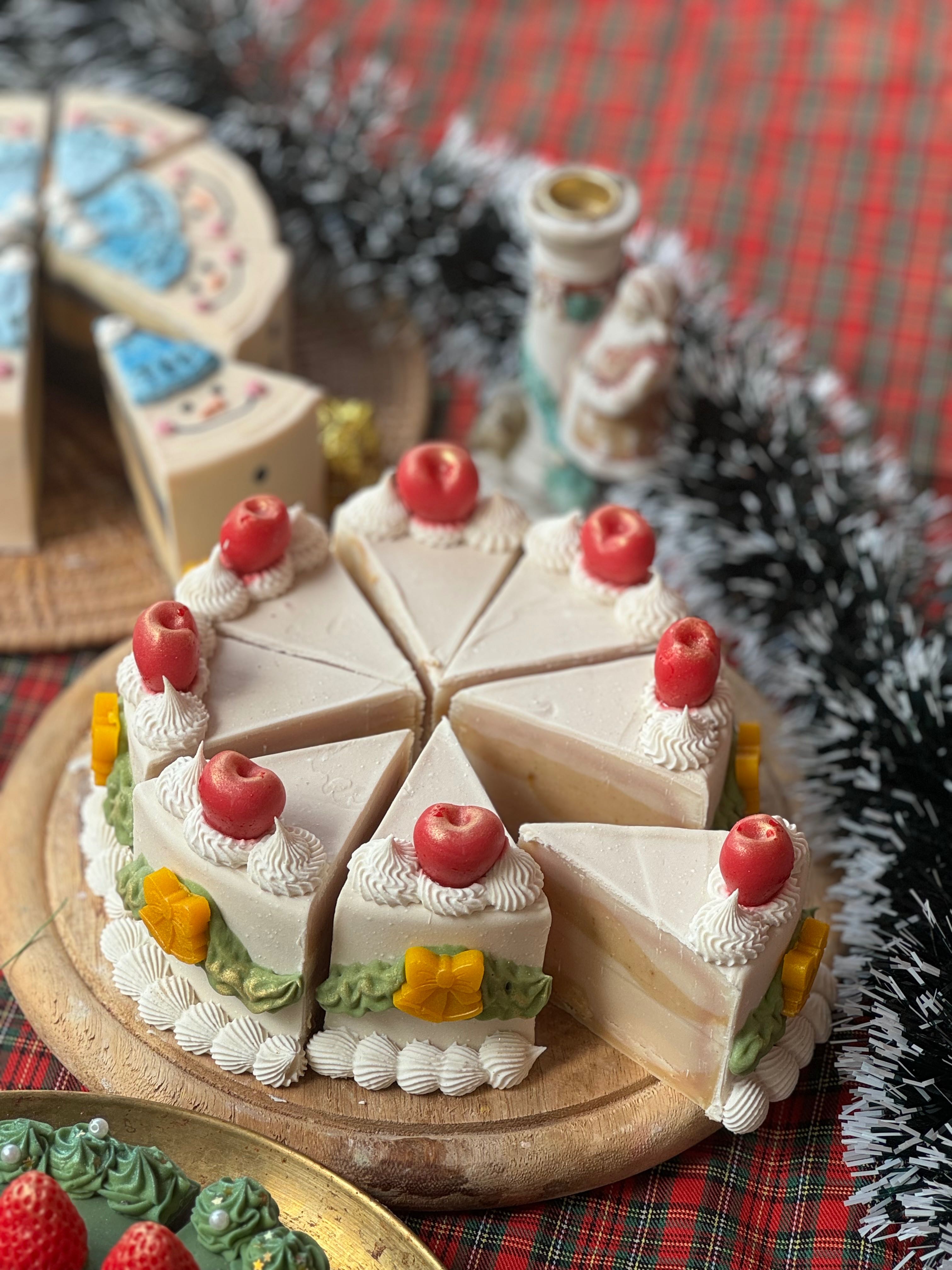 ❄️🎄 White Xmas Cake Soap | กลิ่น Sandwood (กลิ่นใหม่ ‼️✨)