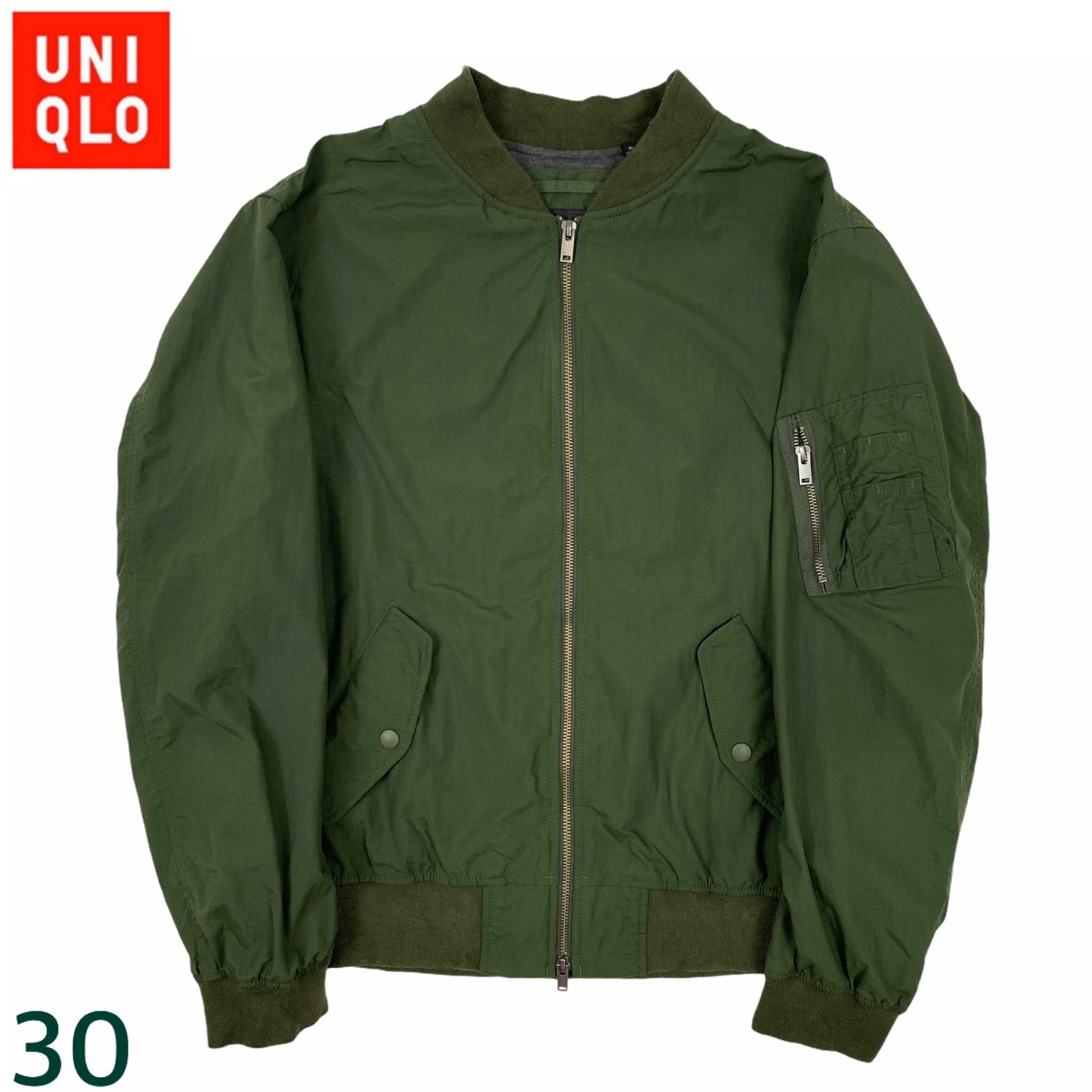 Bomber Jacket สีเขียว