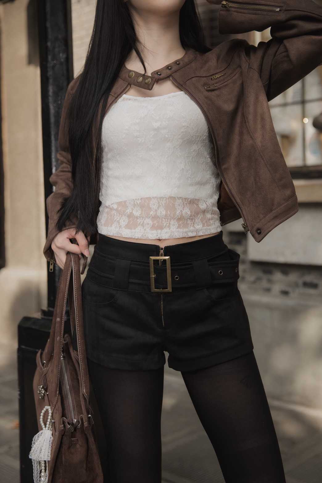 SSW006 Vienna Suede Short Pants กางเกงหนังกลับแต่งเข็มขัด