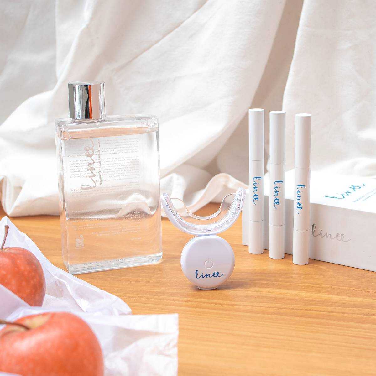 Linee Teeth Whitening kit  Premium มาพร้อม น้ำยาบ้วนปากสูตรฟันขาว ลดหินปูน (กลิ่นชาเขียว มิ้นต์)
