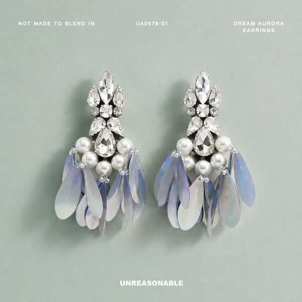 Dreamy Aurora Earrings สีรุ้ง ต่างหูคลิป ต่างหูก้านเงินแท้ น้ำหนักเบา สวยใส่สบาย UA0579-01 Unreas...