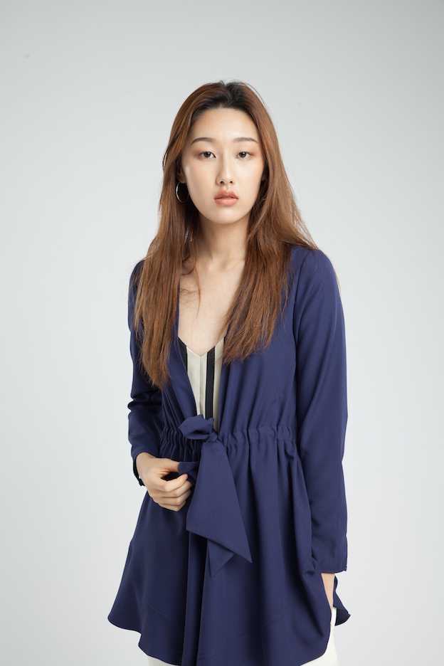 QueenCows เสื้อให้นม Wanda Tie Long Robe (Navy)