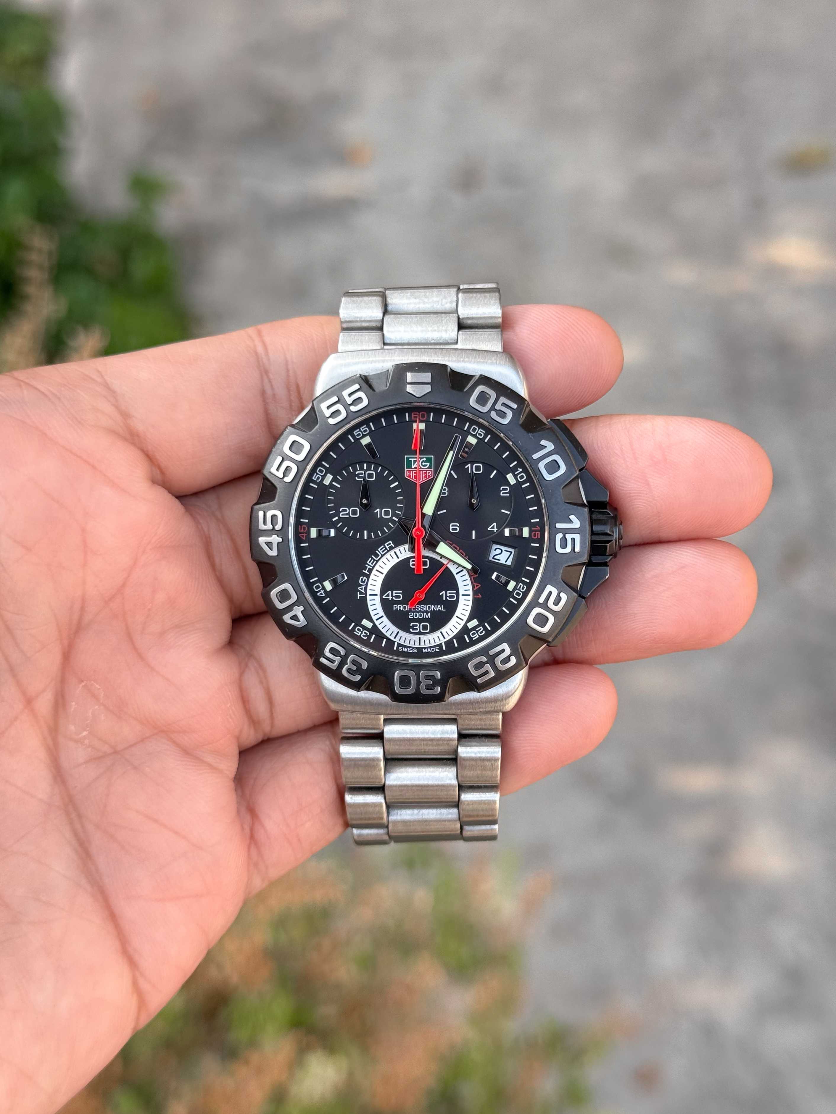 Tag Heuer F1 King Size Chronograph Quartz หน้าดำ