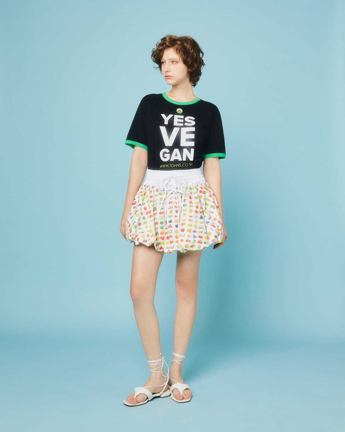 Tohns Fruit Printed Balloon Skirt  กระโปรงทรงบอลลูนลายผลไม้