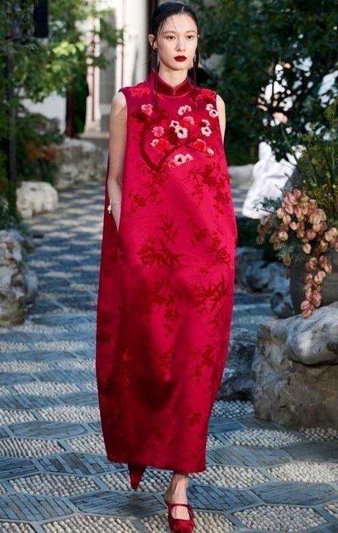 พร้อมส่ง #ASAYA3986 🔴 Luxurious Red Embroidered Cheongsam Dress 🌹SiZE M ❤️🌹🔴