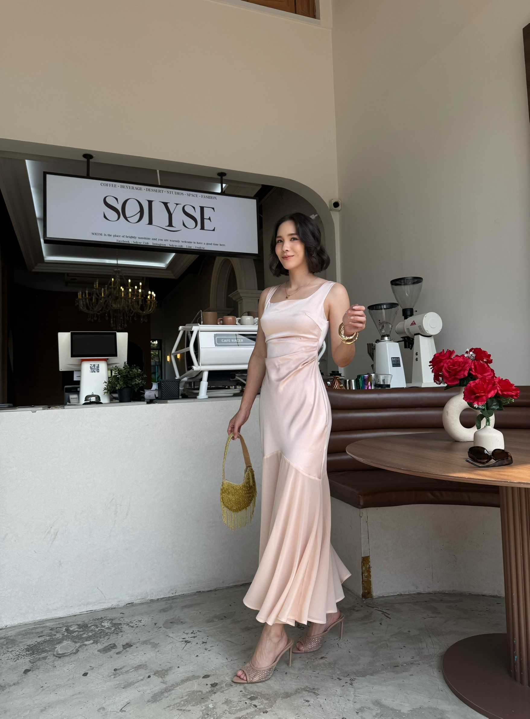 Barden Dress เดรสออกงาน เดรสไปงาน เดรสซาติน