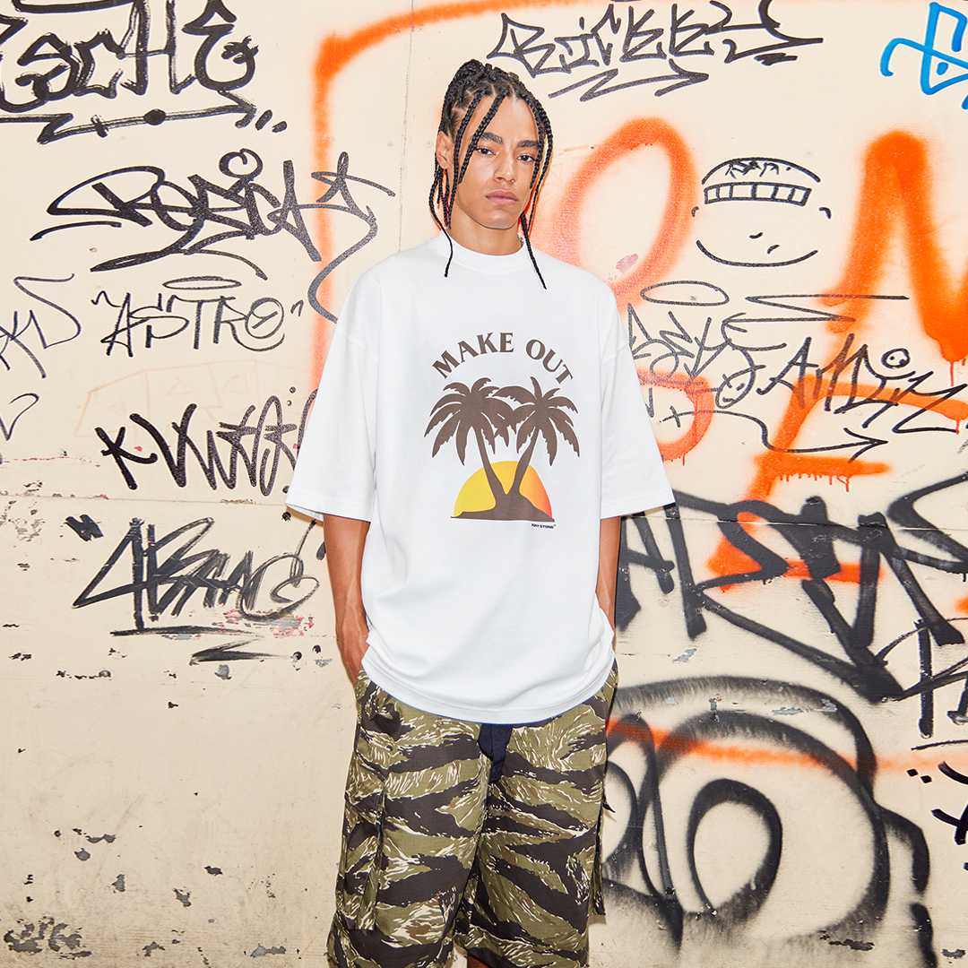 MAKE OUT Oversized t shirt