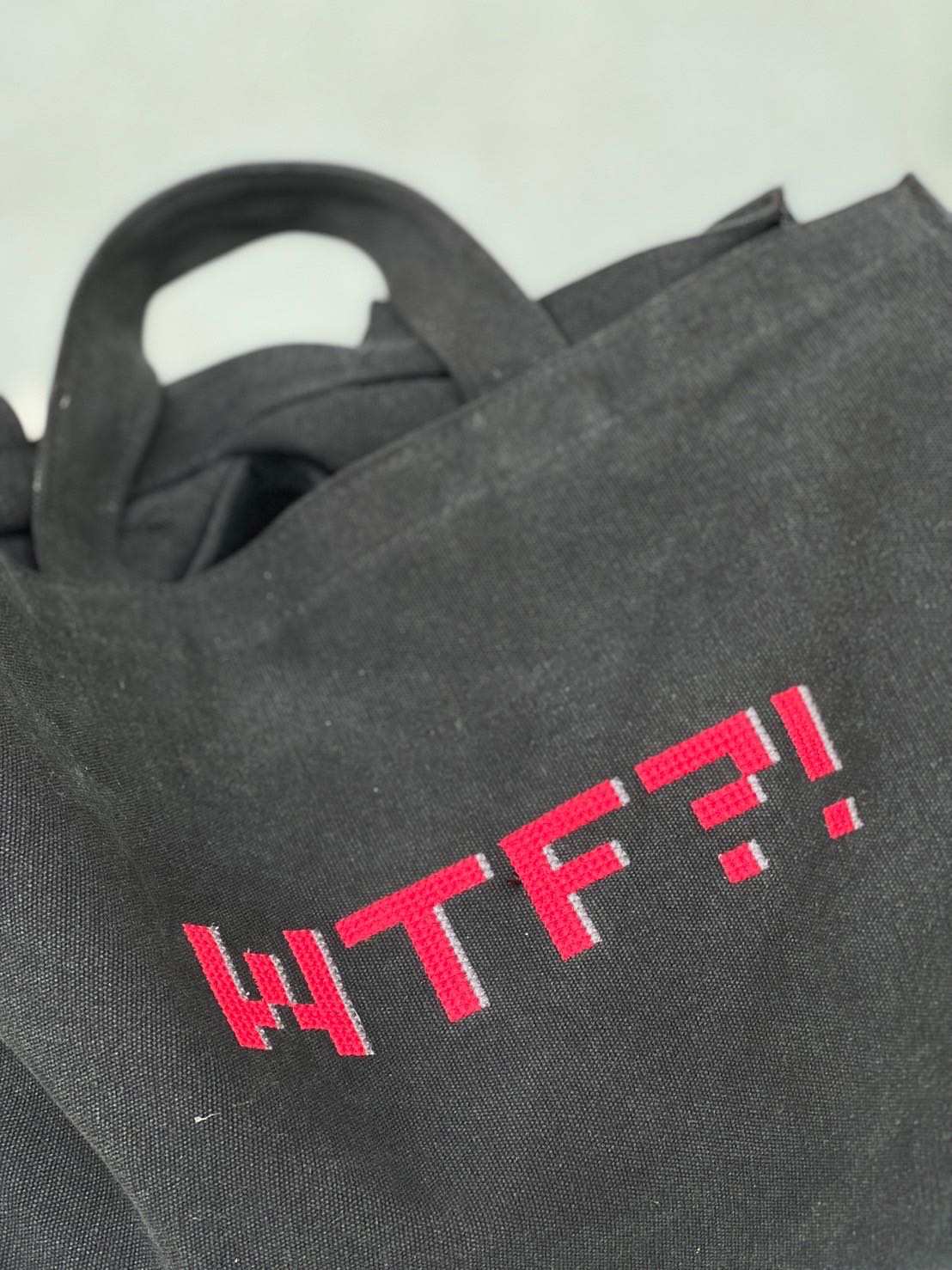 AT CETARA (X-STITCH-TYPO/SIGNATURE/ANONYMOUS Collection) Tote | V.1-FLAT-MEDIUM (PERSONALIZABLE)