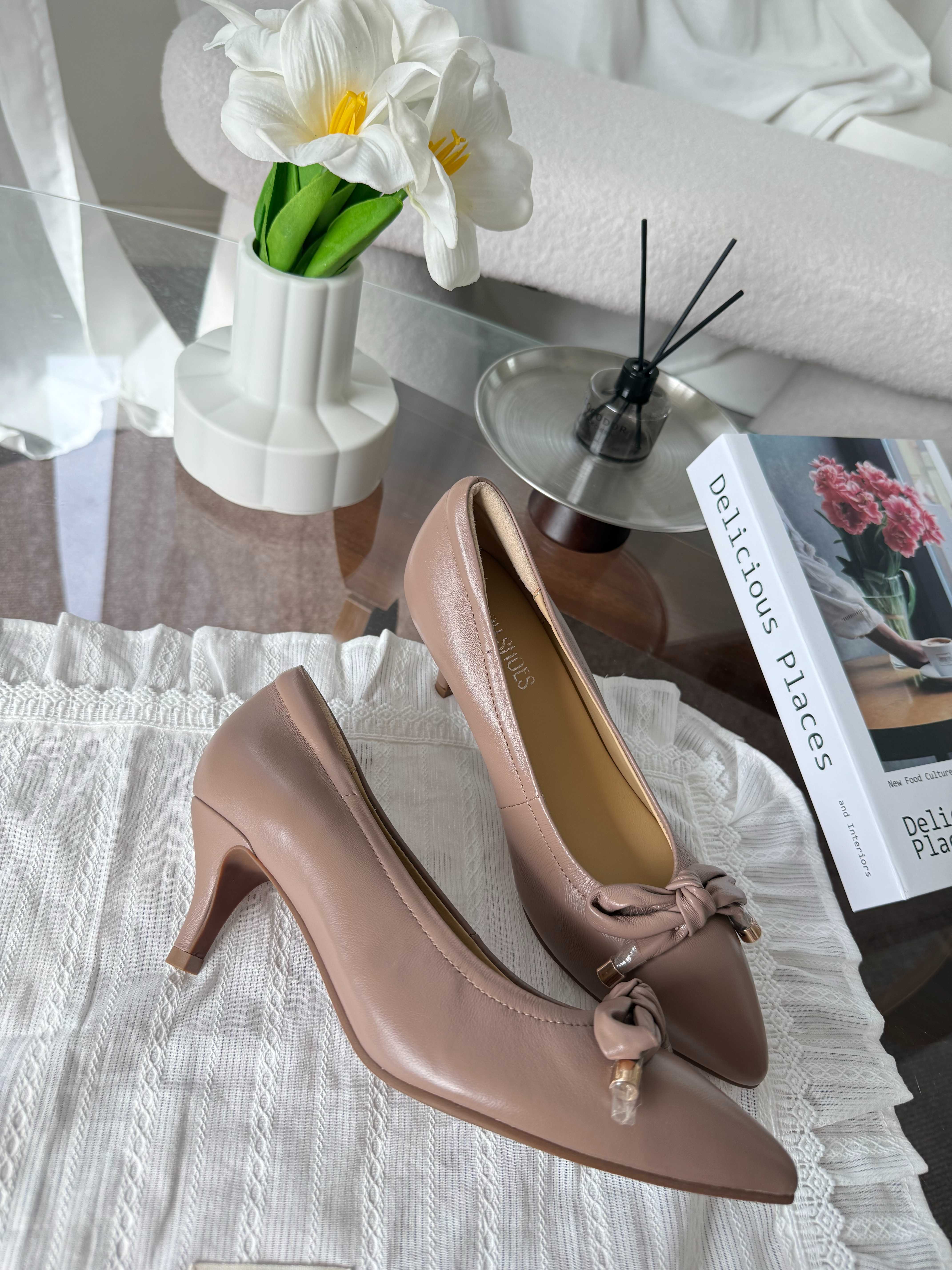 Megan Heels ความสูง 2 นิ้ว