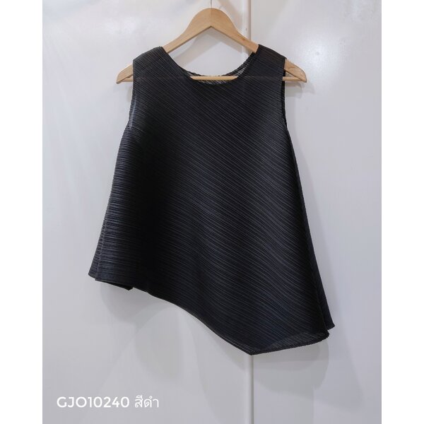 2MUAY รุ่น GJO10240 เสื้ออัดพลีท SLEEVELESS ASYMMETRIC PLEATED TOP