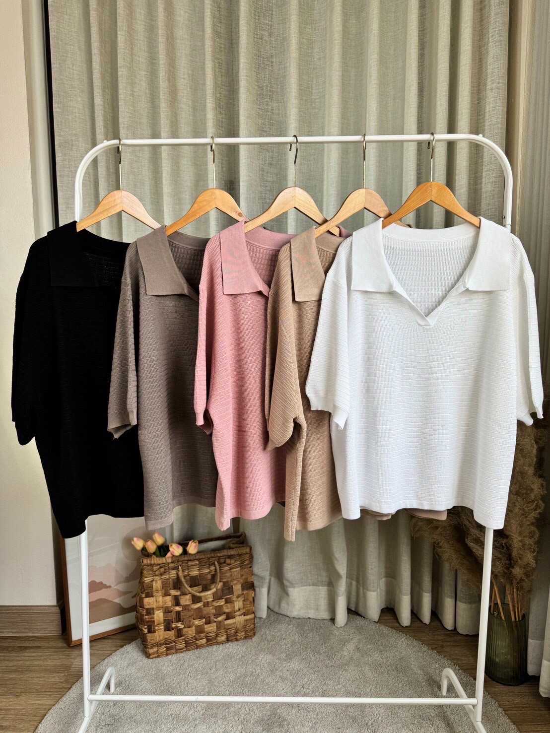 KNIT POLO TOP