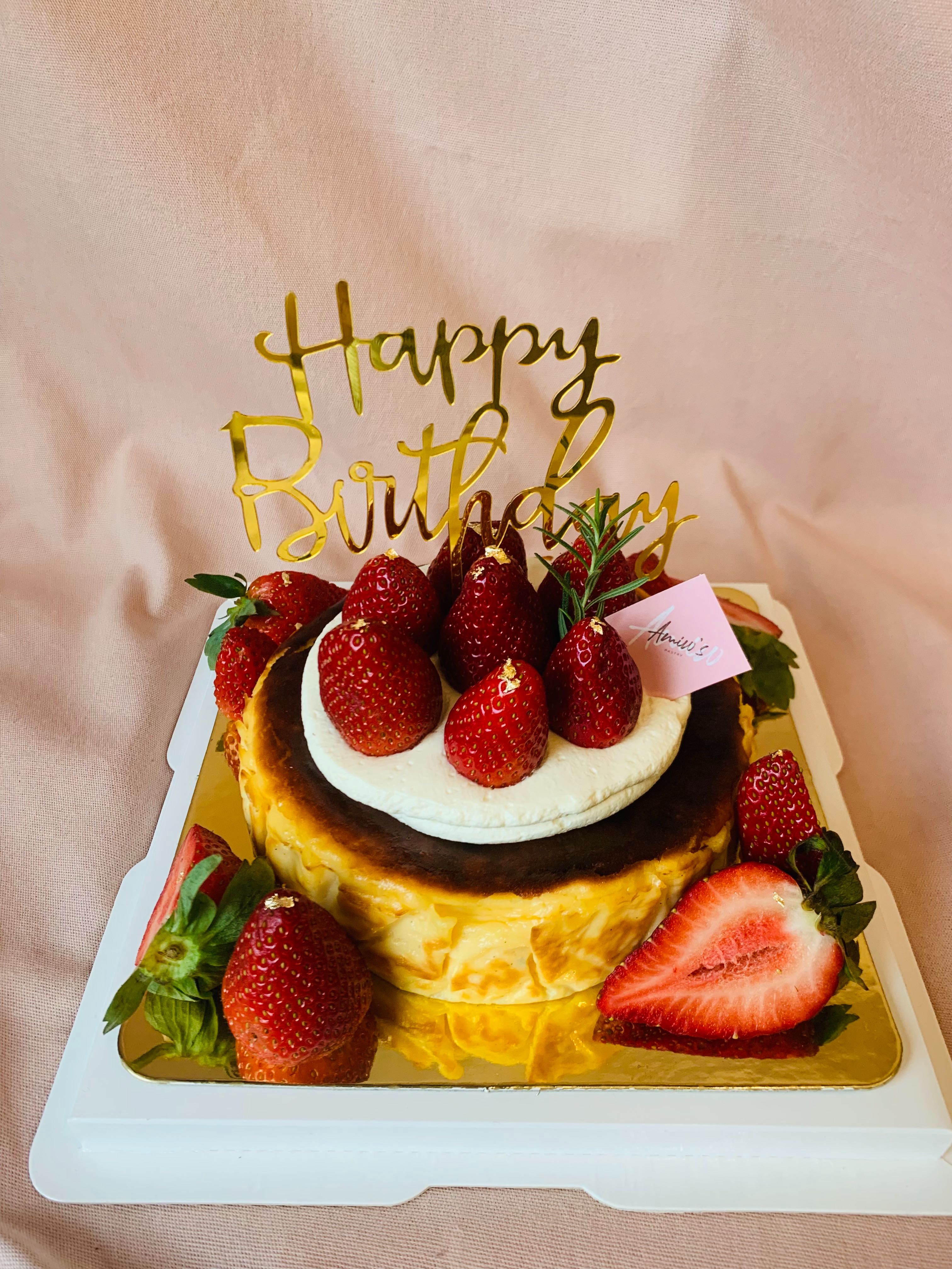 Birthday set Basque Burnt Cheesecake with Strawberry Overloaded 