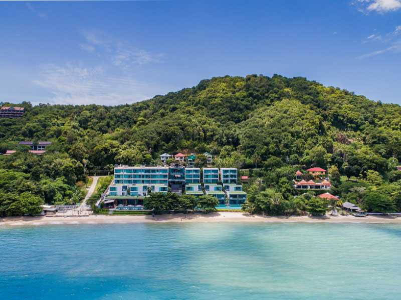 My Beach Phuket ภูเก็ต ห้อง Premier Seaview พร้อมอาหารเช้า 2 ท่าน