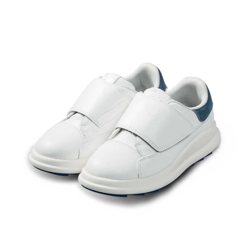 รองเท้าผ้าใบเด็กโตขอบสีฟ้า Autumm 2021 (FU-A212070-BU)