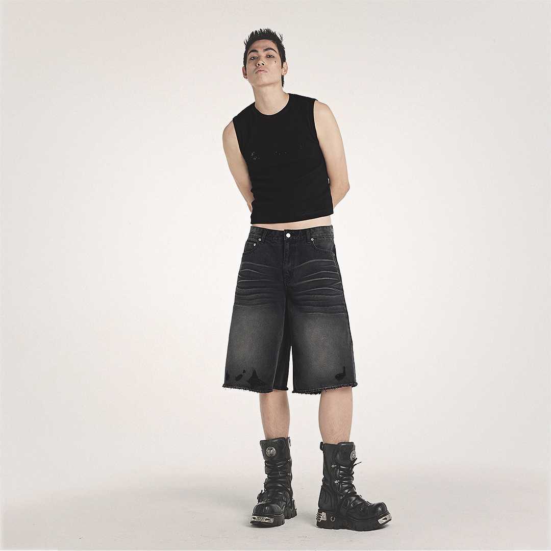 GIBSON  Distressed baggy shorts