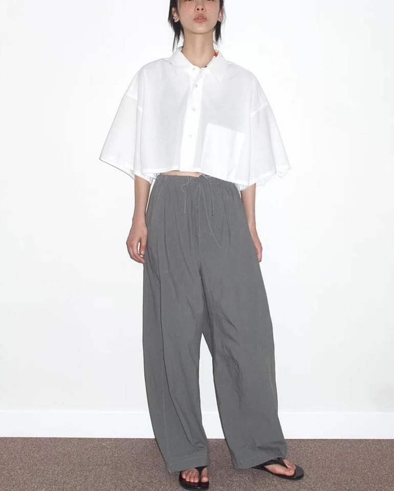 Coco Crop Shirt (พร้อมส่ง)