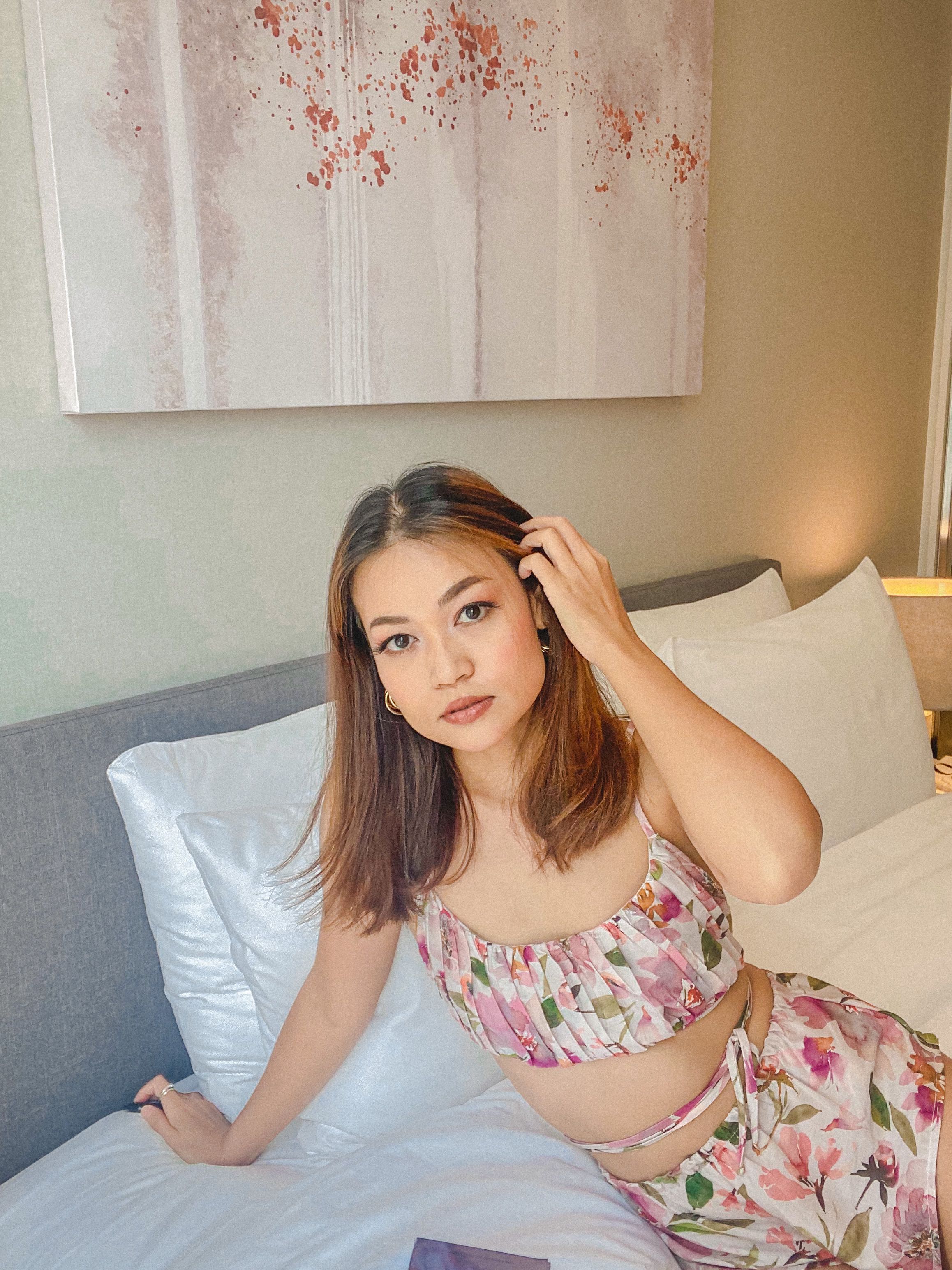 Ruched linen bra with shorts