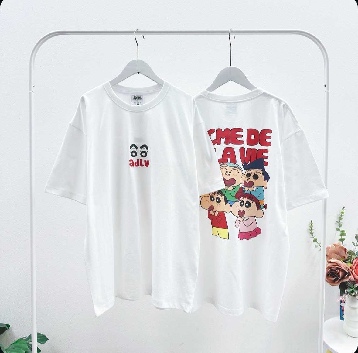 พร้อมส่ง  ADLV Chin Chan Frieds T-Shirt ( White )