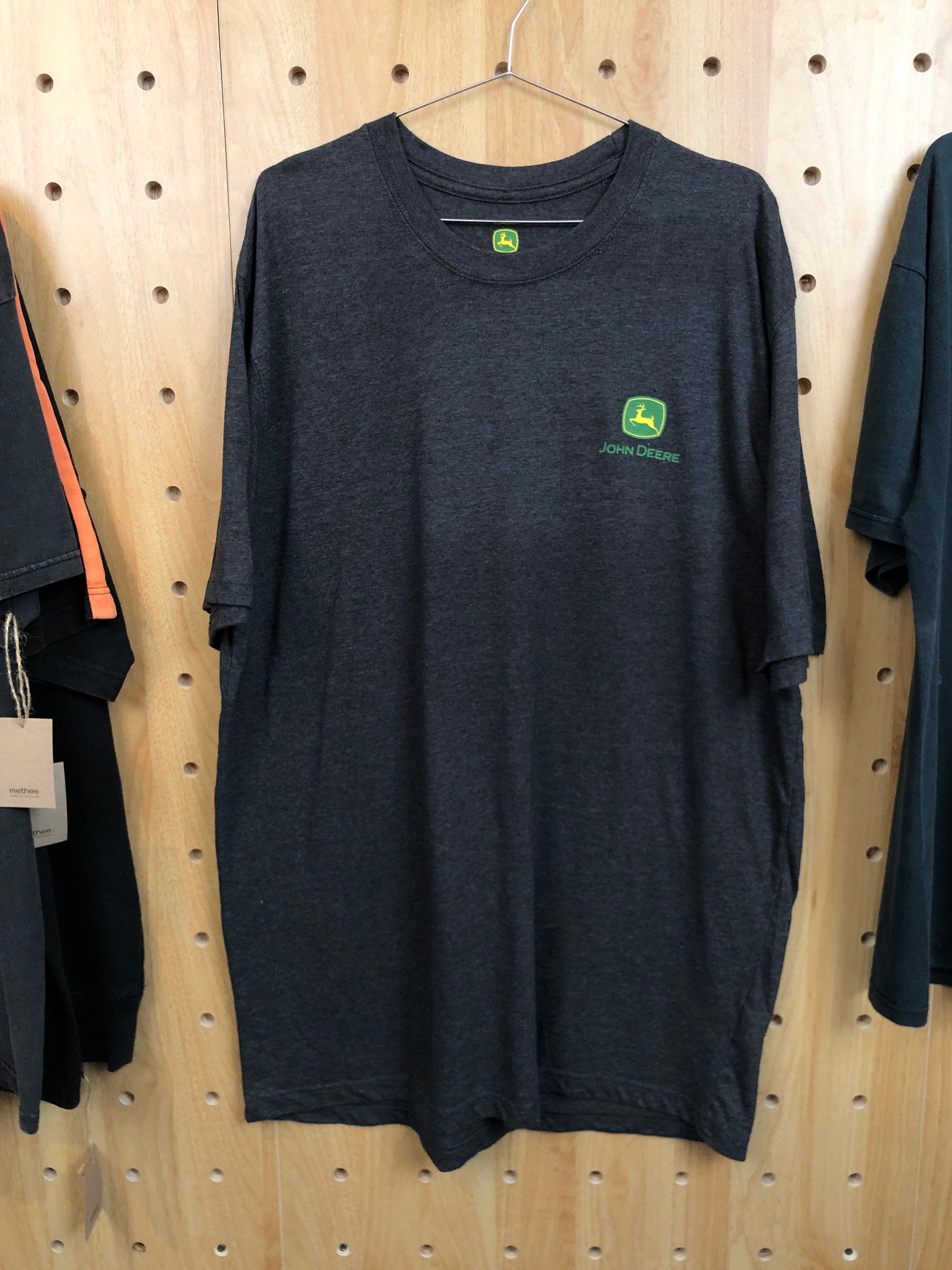 John deere มีข้าง size XL (24/33.5)