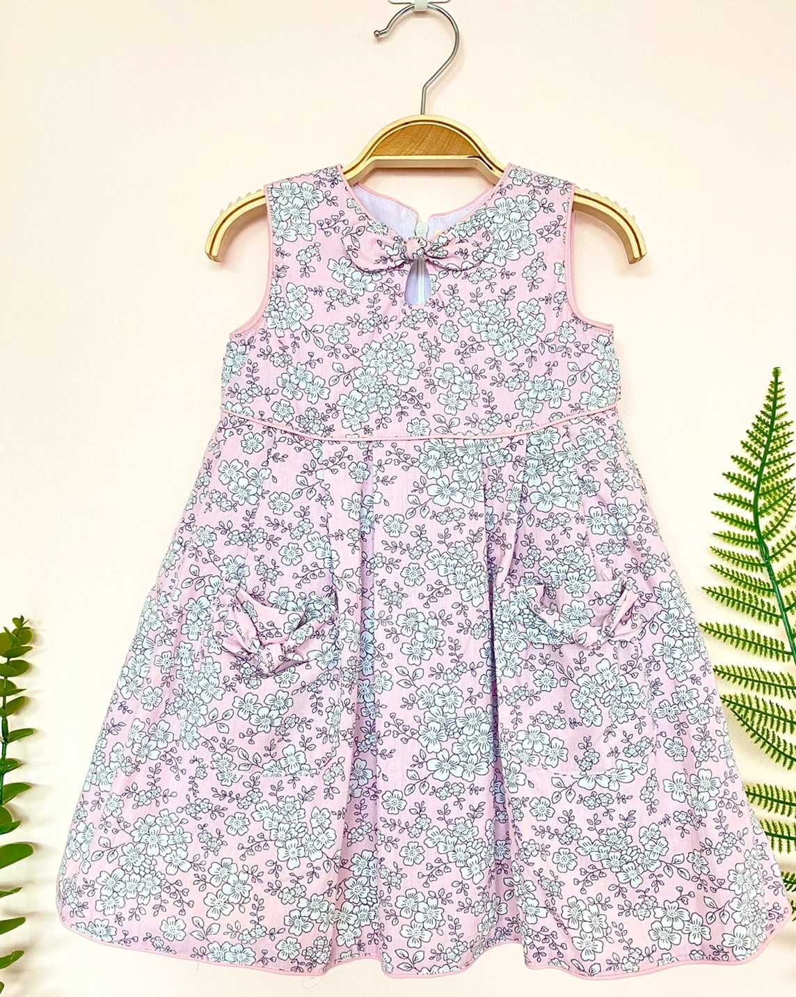 ( DS0015 ) เสื้อผ้าเด็กผู้หญิง ชุดเด็กผู้หญิง ชุดเดรสเด็กผู้หญิง ลายดอกไม้ สีชมพู ฟ้า 1-4ปี 💙