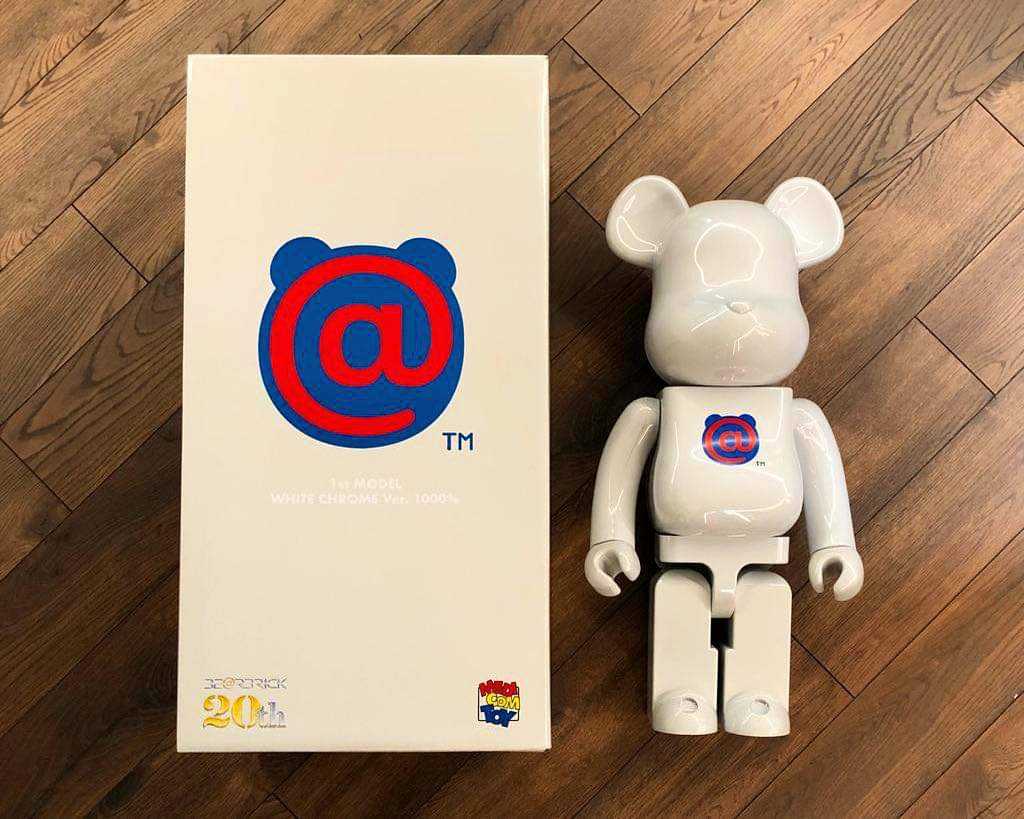 Be@rbrick 1st MODEL WHITE CHROME 1000%