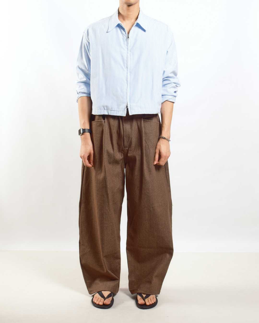 Loose Denim Curve Pants in Dark Brown