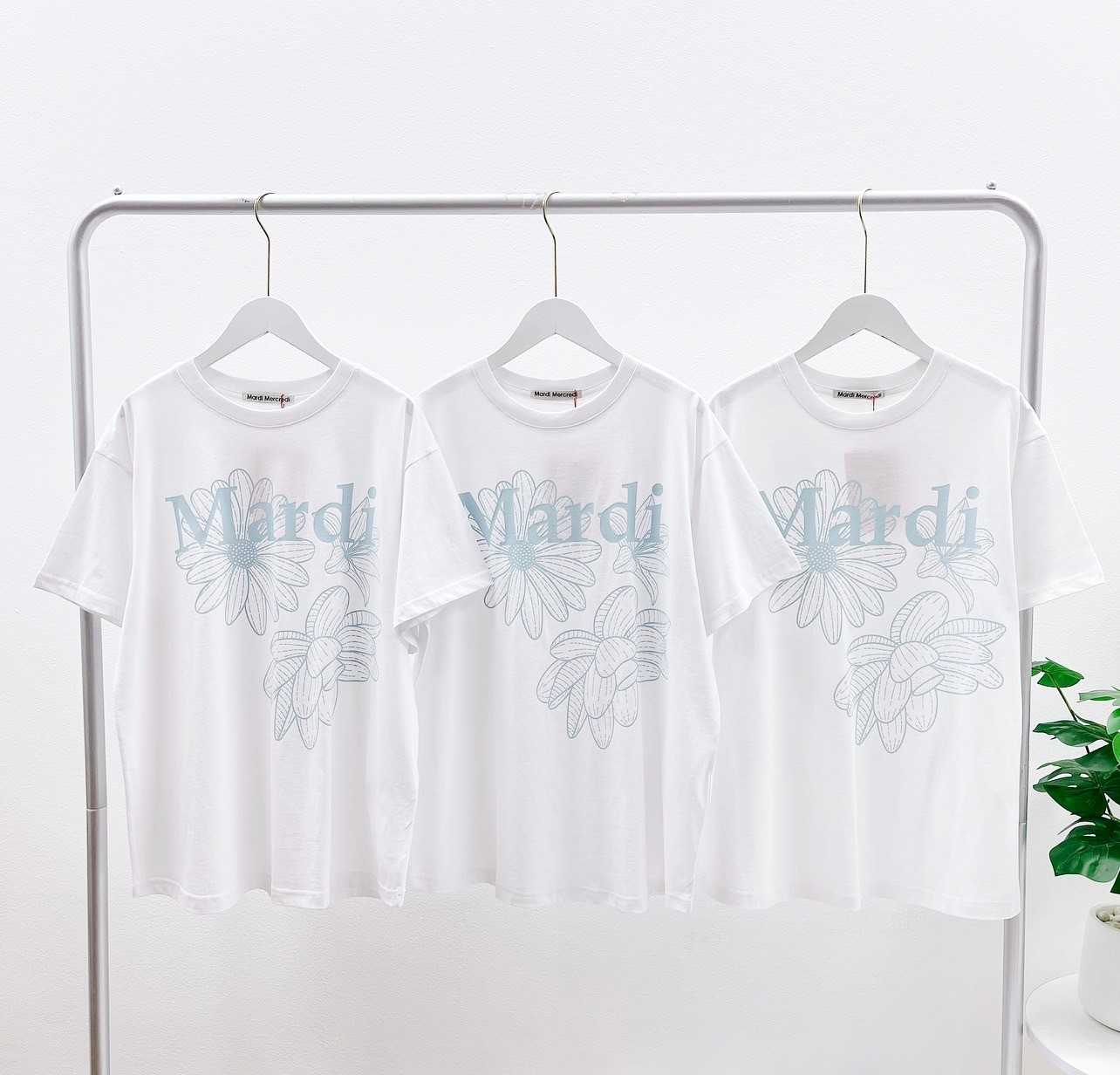 Mardi Triple Flower T-Shirt (White/Sky)