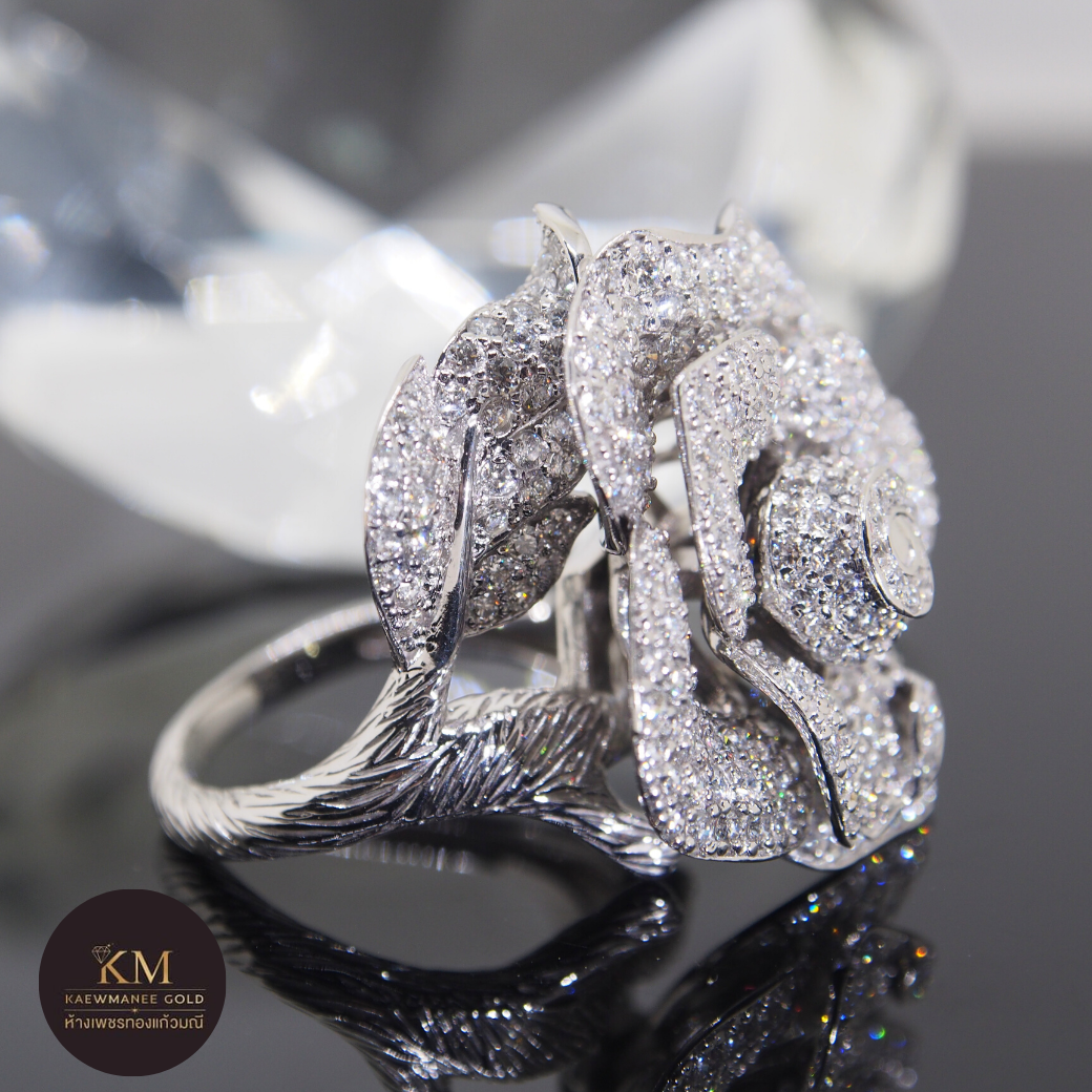 แหวนเพชร Elegant White Rose  Pave Round Dimond RING (90% Gold)