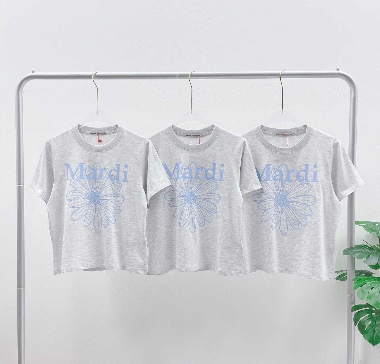 Mardi Slim Flower T-Shirt (Heather/ Sky)