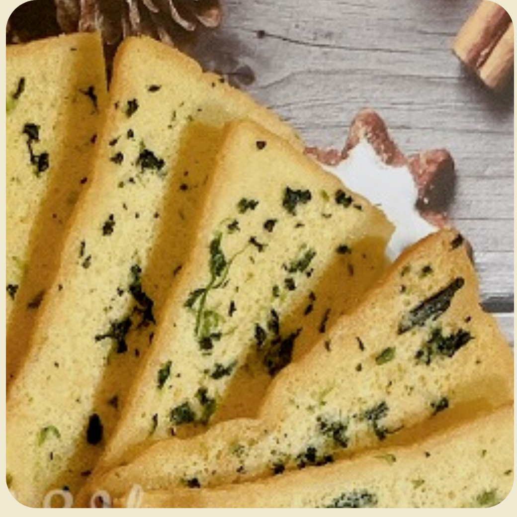 ขนมปังอบกรอบหน้าผักโขม Spinach Crispy Bread