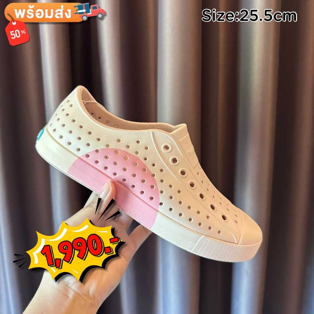 SALE 🔥พร้อมส่ง Native Women Pink Shoes (size 25.5cm)