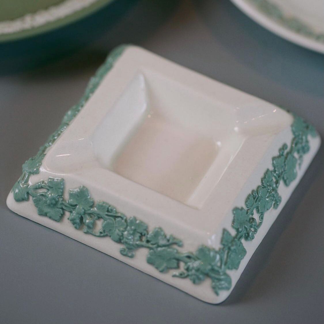 ที่เขี่ยบุหรี่ Wedgwood Queensware