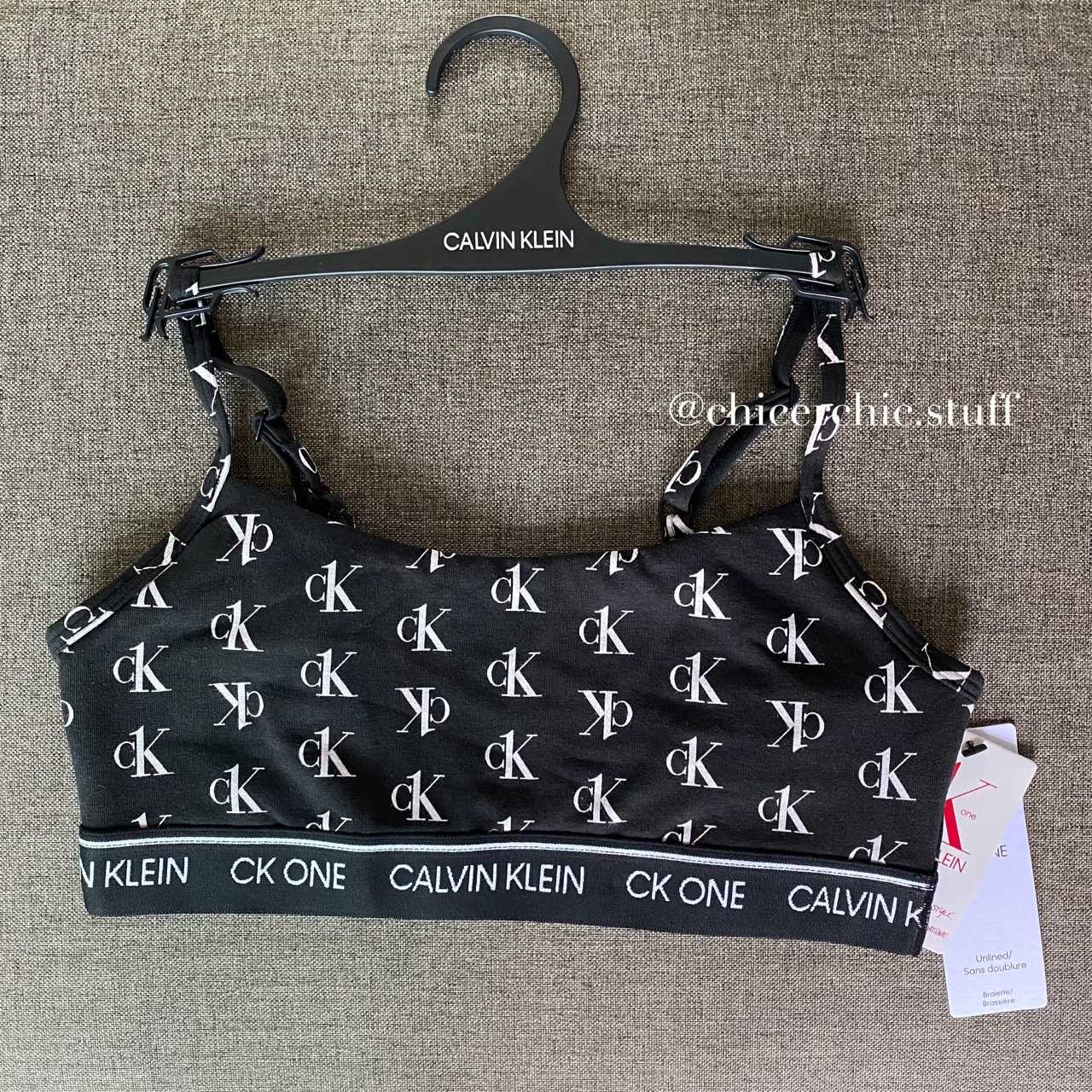 พร้อมส่ง🇺🇸Calvin Klein - CK One Logo รุ่นฮิต✨