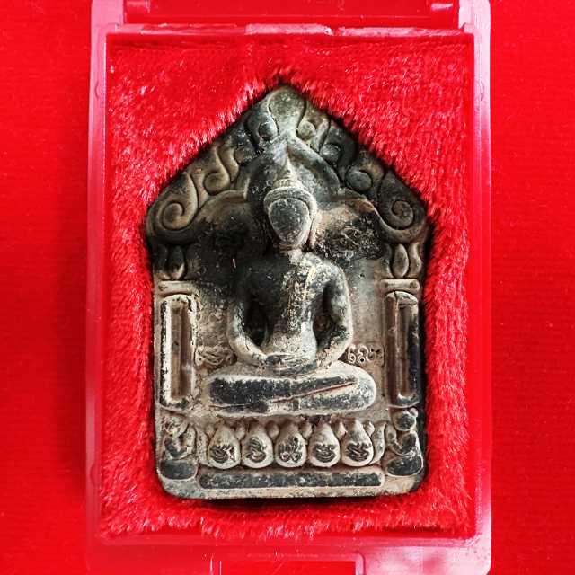 ขุนแผนพรายแม่พิกุลมหาสิทธิโชค เนื้อดำ(เพชรพระกาฬ)แช่น้ำว่านตะกรุดทองแดงคู่ พระอาจารย์เลี้ยง
