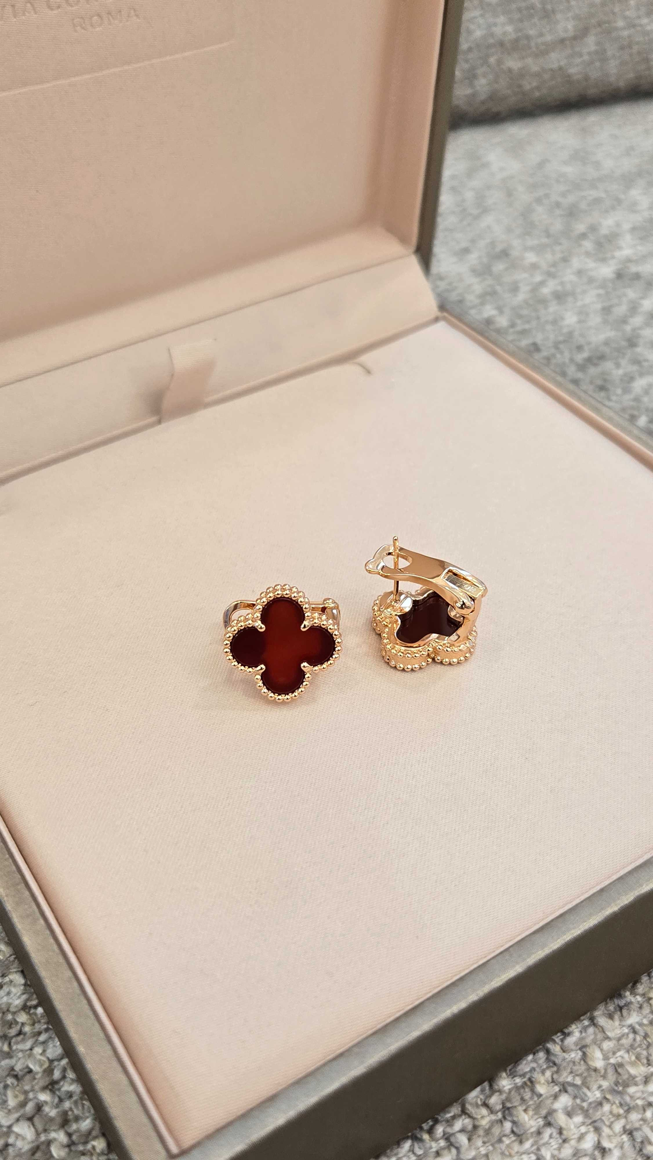 ต่างหูแดง อะไหล่ โรสโกล