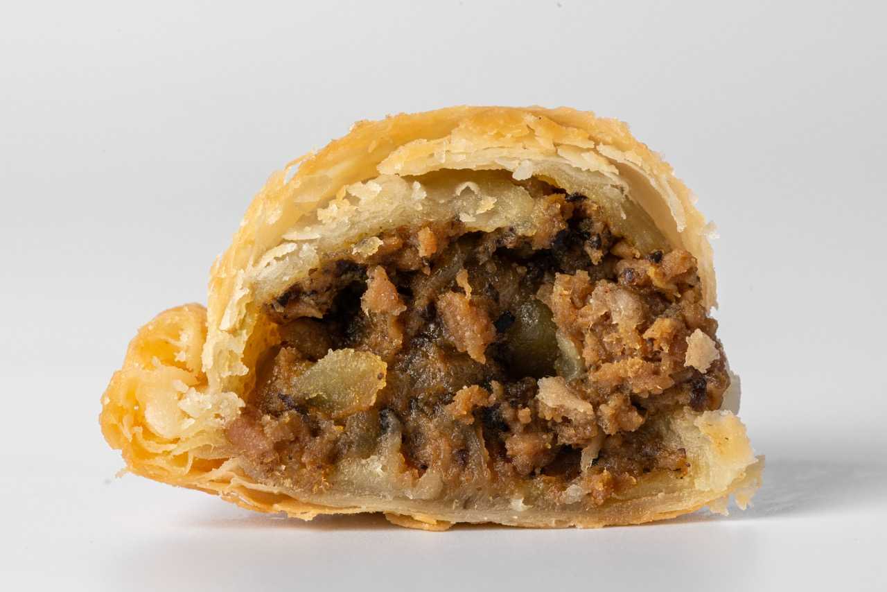 Beef Truffle (เนื้อวัวผสมเห็ดทรัฟเฟิล)