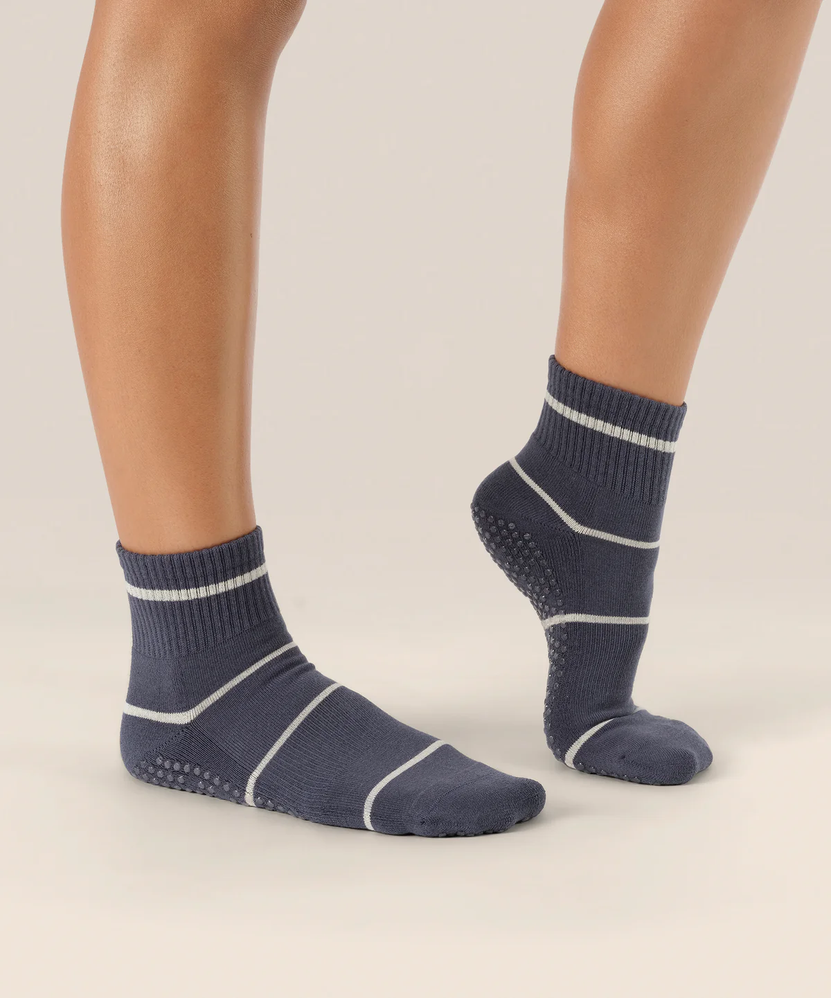 Quarter Crew Non Slip Grip Socks - Baseline Navy