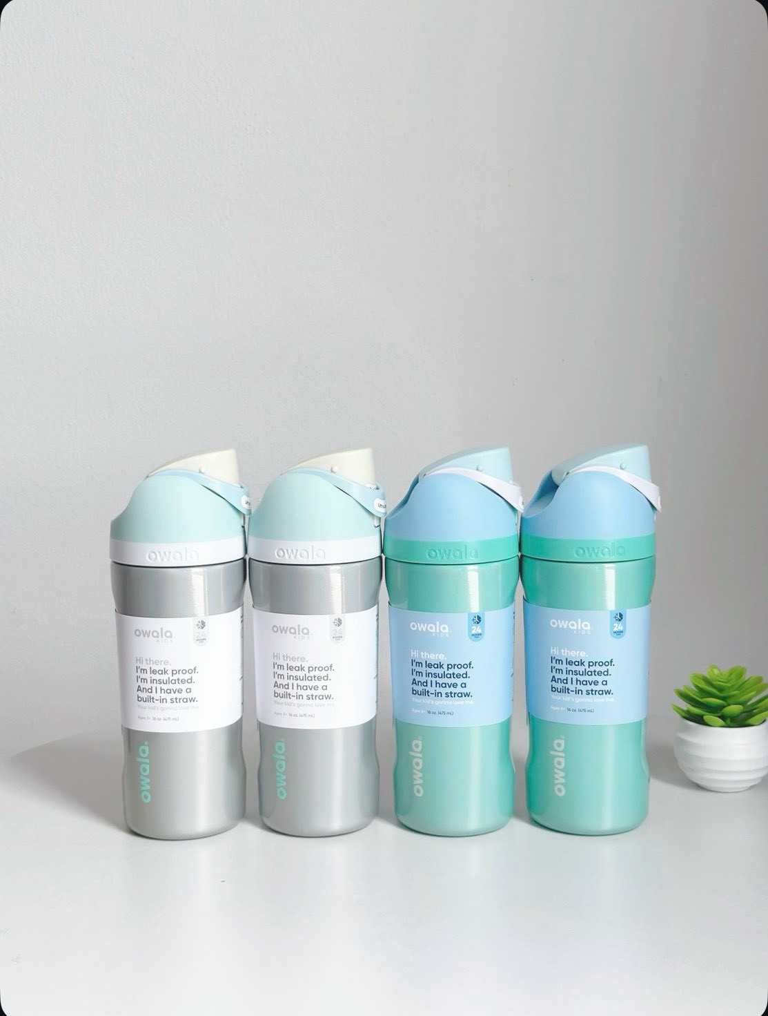 Owala Freesip Hologram 16 Oz
