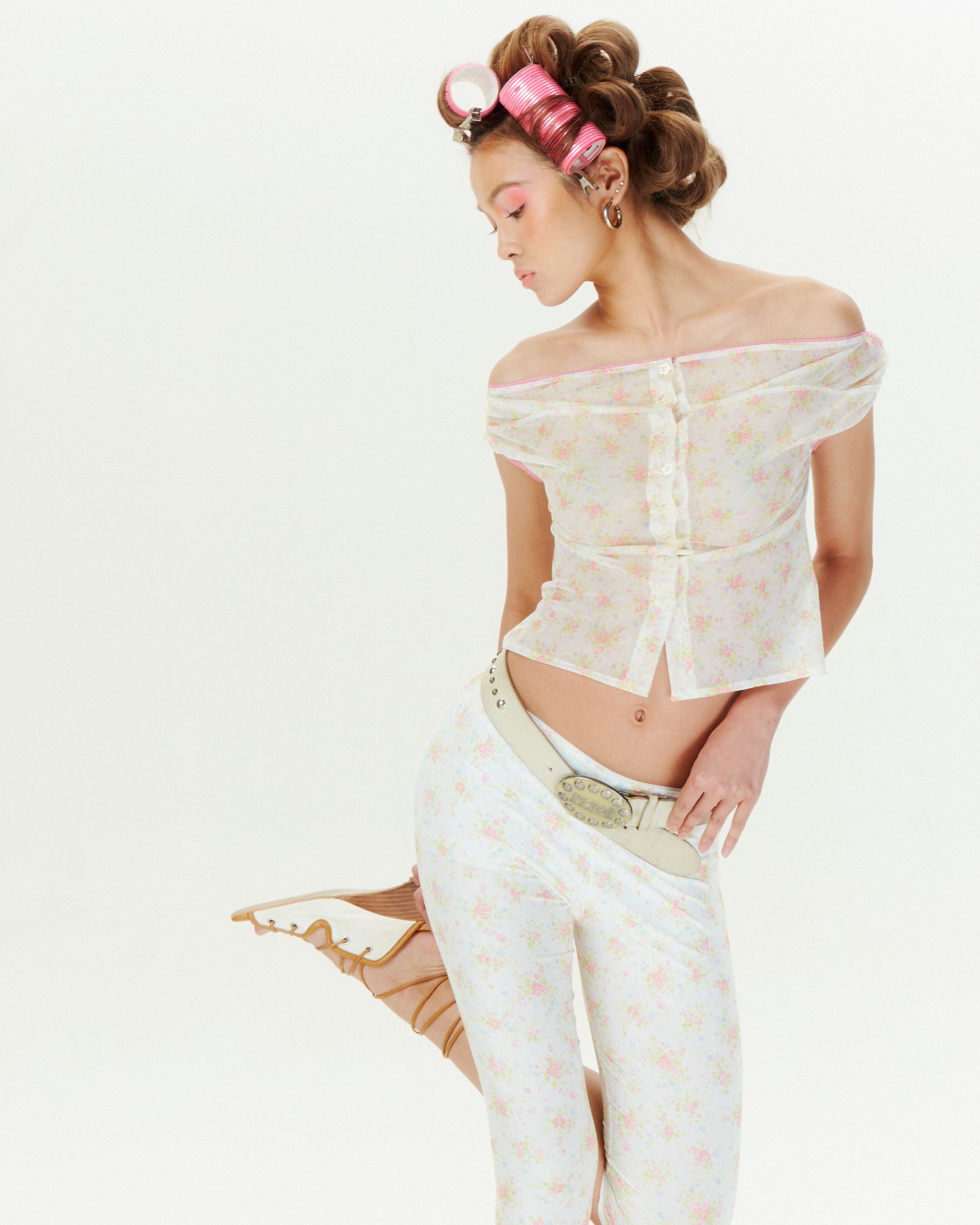 UMRGIRLS FLOWER YOUNG LADY TEE