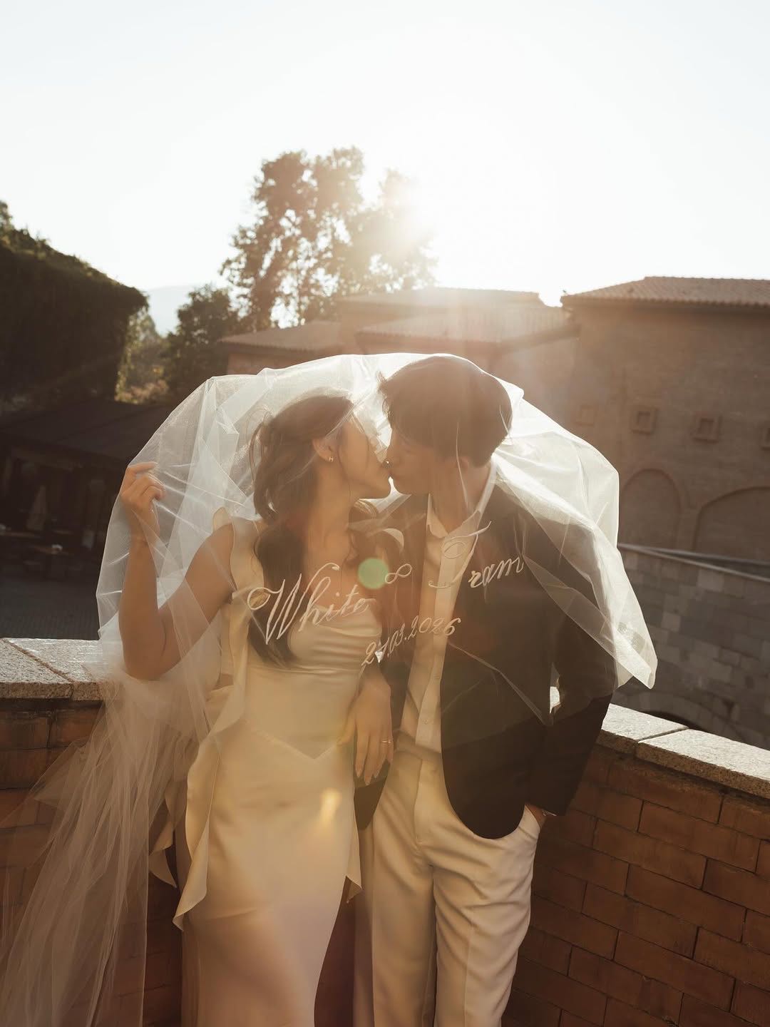 เวลยาว 2.5 เมตร ปักชื่อ (สั่งปัก 1 อาทิตย์)